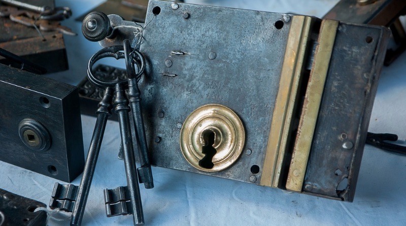 Redescubriendo el Arte de la Cerrajería: Un Viaje a los Orígenes de la Seguridad y la Creatividad Redescubriendo el Arte de la Cerrajería: Un Viaje a los Orígenes de la Seguridad y la Creatividad